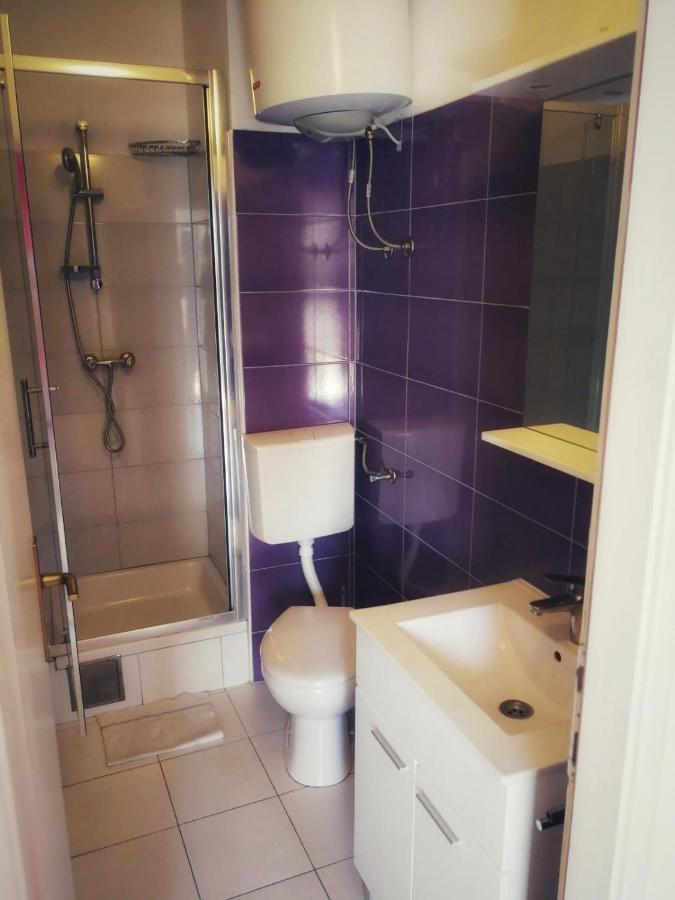 Apartmani Leon Biograd Na Moru Extérieur photo