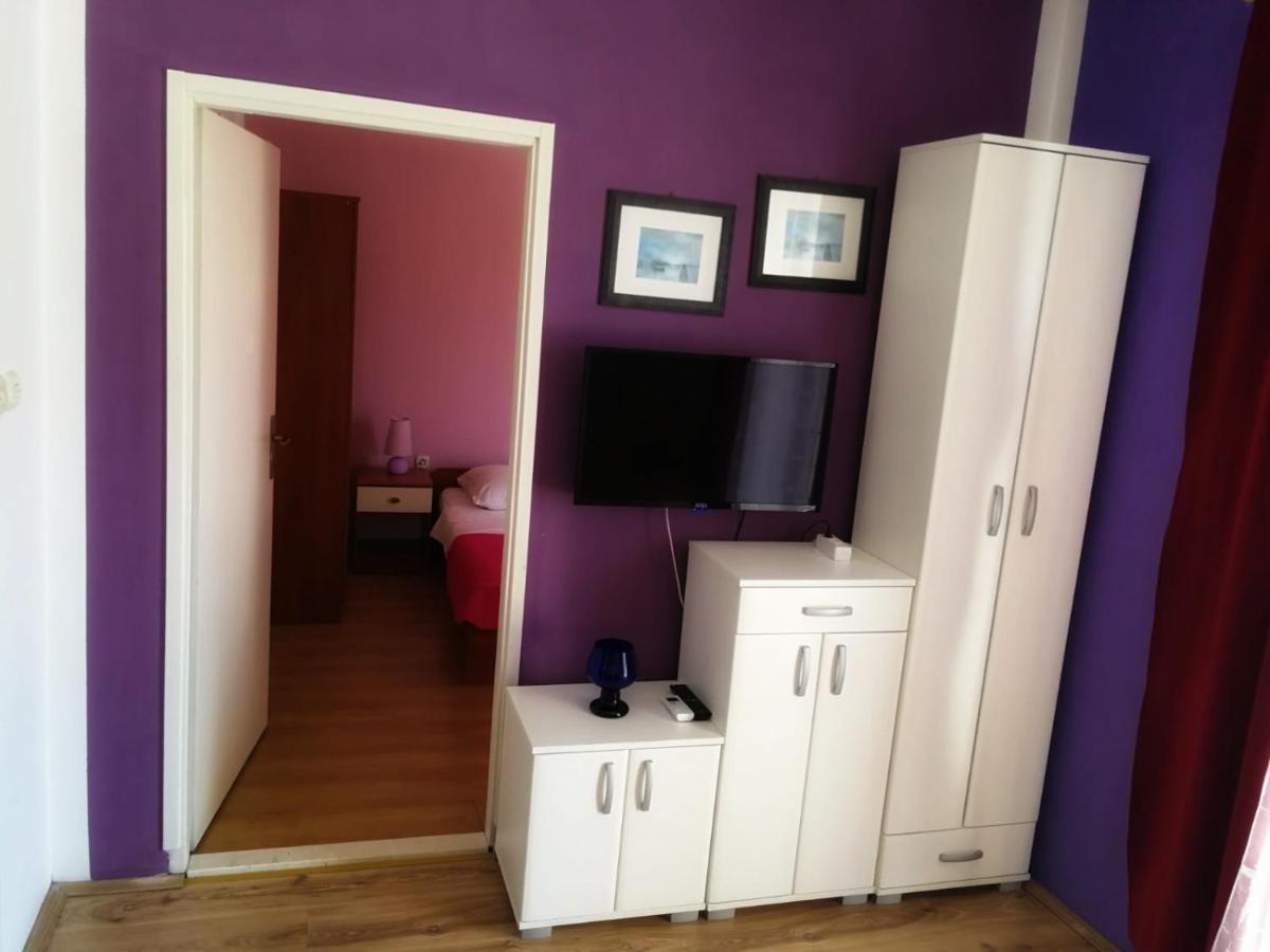 Apartmani Leon Biograd Na Moru Extérieur photo