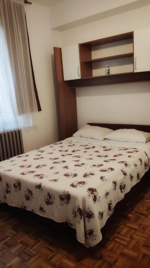 Apartmani Leon Biograd Na Moru Extérieur photo